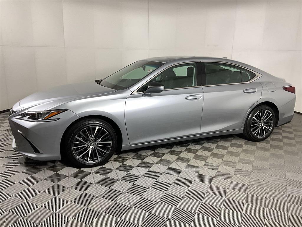 used 2025 Lexus ES 350 car, priced at $44,980
