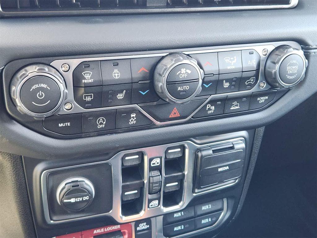 new 2025 Jeep Gladiator car, priced at $54,759