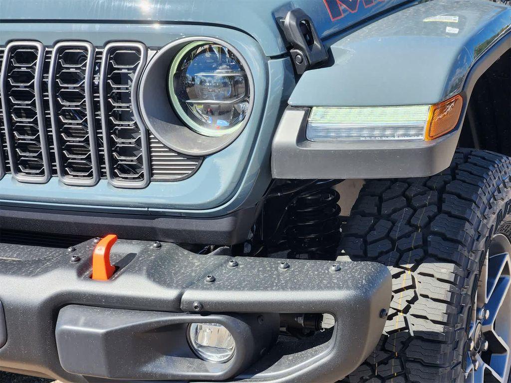 new 2025 Jeep Gladiator car, priced at $54,759