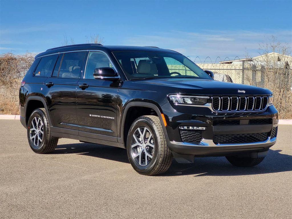 new 2025 Jeep Grand Cherokee L car, priced at $45,953