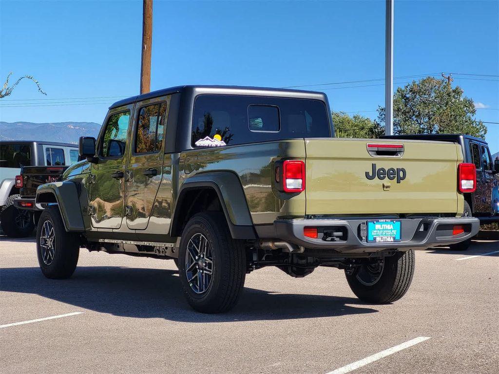 new 2025 Jeep Gladiator car, priced at $43,118
