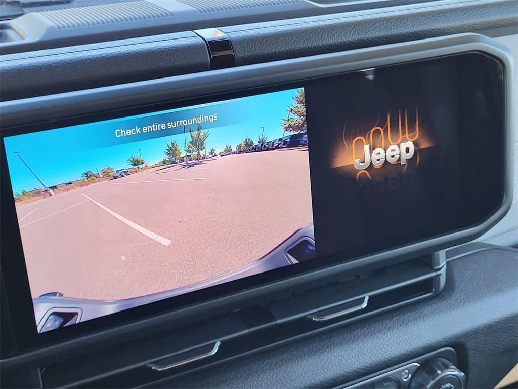 new 2025 Jeep Gladiator car, priced at $43,118