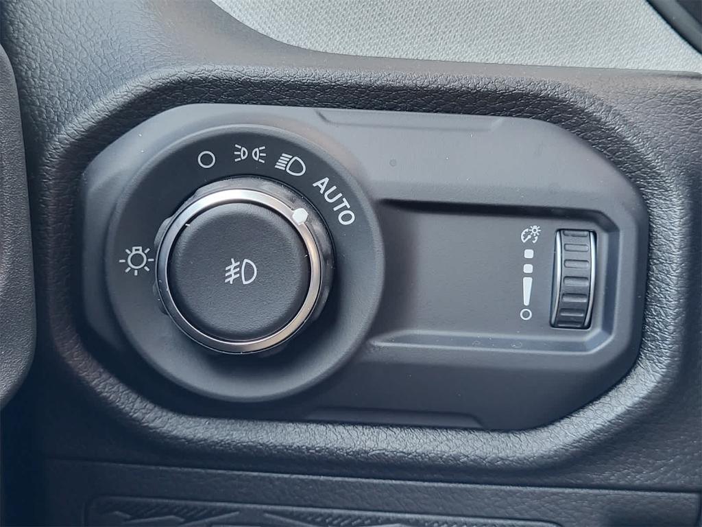 new 2025 Jeep Wrangler car, priced at $43,797