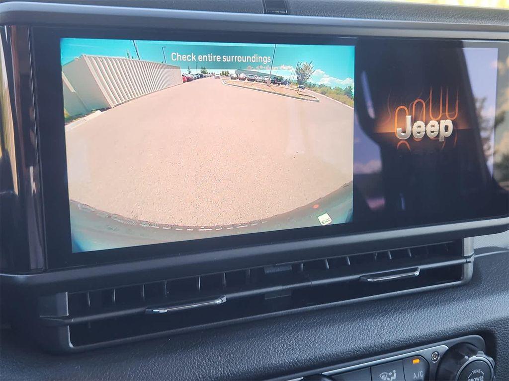 new 2025 Jeep Wrangler car, priced at $43,001