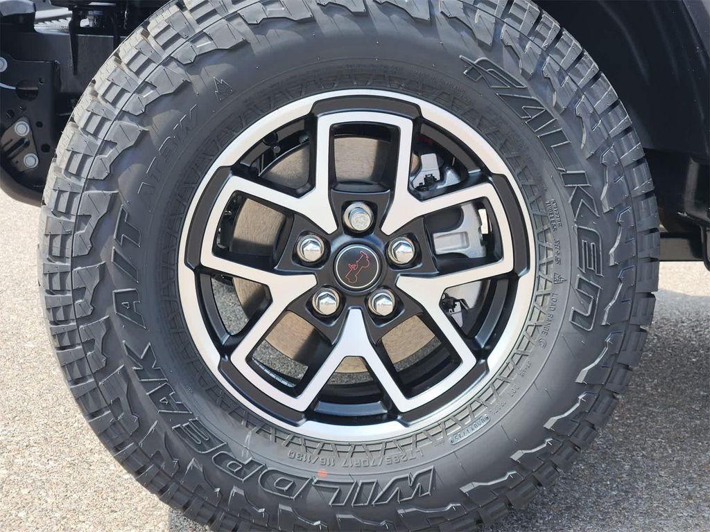 new 2025 Jeep Gladiator car, priced at $46,790