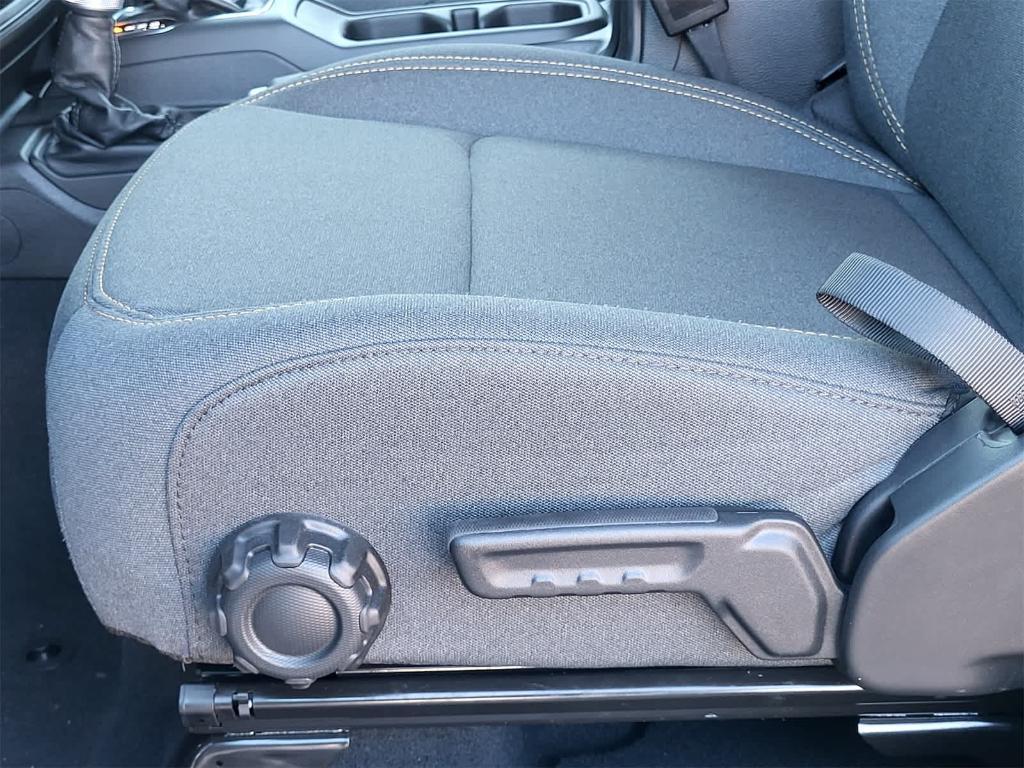 new 2026 Jeep Gladiator car, priced at $41,838