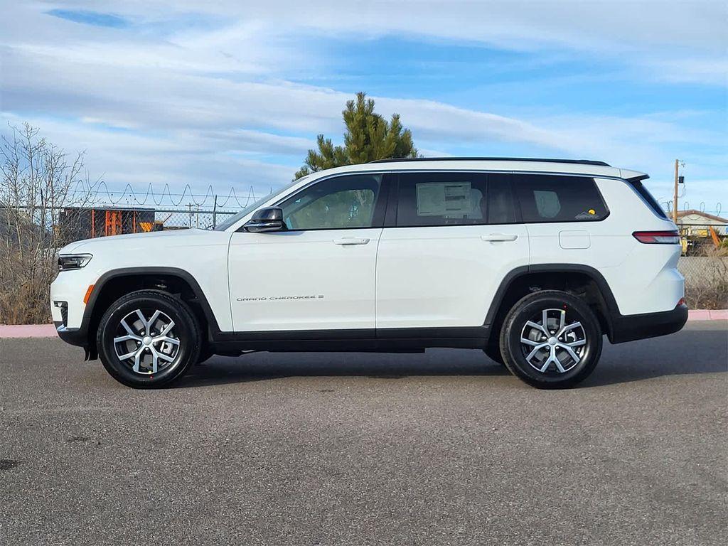 new 2025 Jeep Grand Cherokee L car, priced at $45,394
