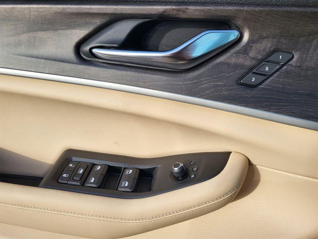 new 2025 Jeep Grand Cherokee L car, priced at $45,394