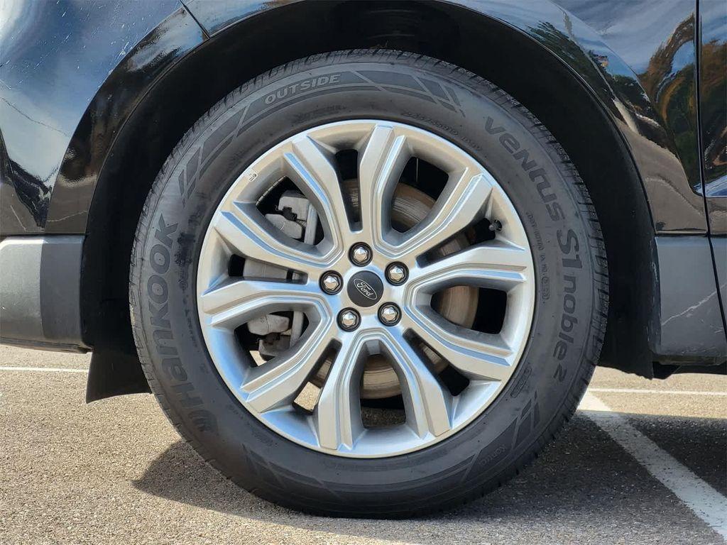 used 2024 Ford Edge car, priced at $25,878