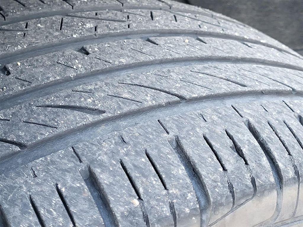 used 2024 Ford Edge car, priced at $25,878