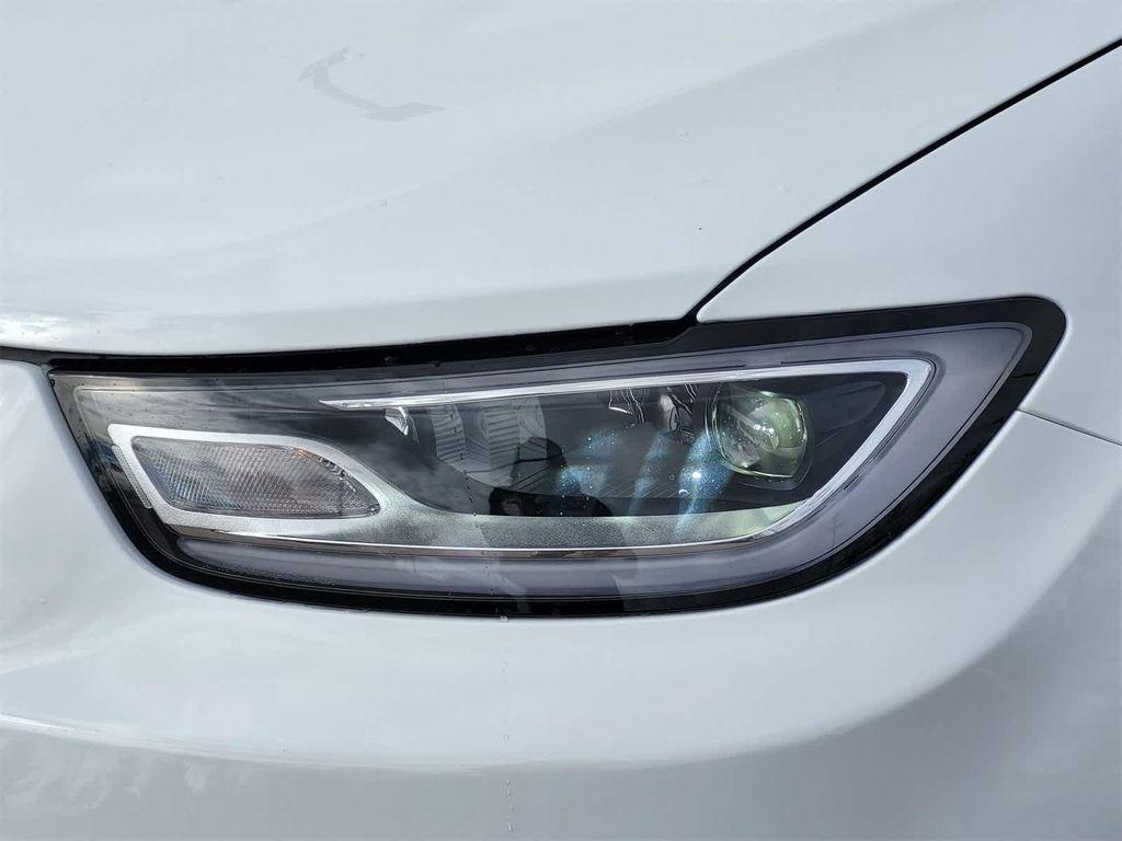 new 2026 Chrysler Pacifica car, priced at $39,420