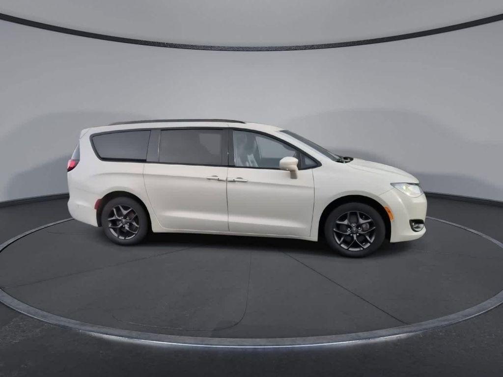 used 2020 Chrysler Pacifica car, priced at $23,895