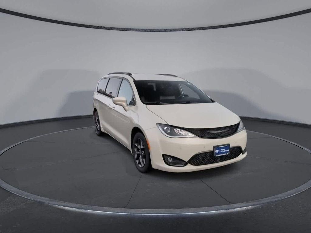 used 2020 Chrysler Pacifica car, priced at $23,895