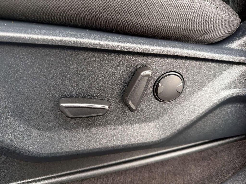 used 2023 Ford F-150 car, priced at $39,077