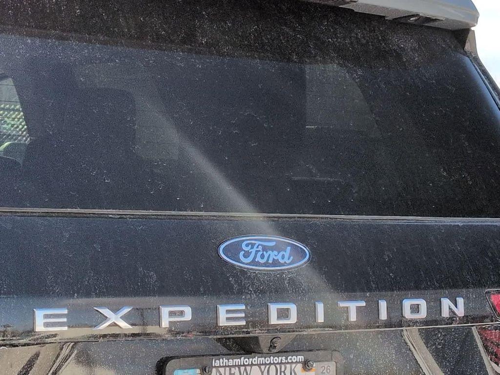new 2025 Ford Expedition car, priced at $77,845