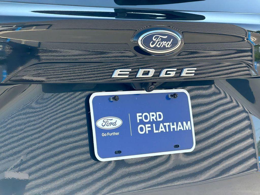 used 2022 Ford Edge car, priced at $28,407