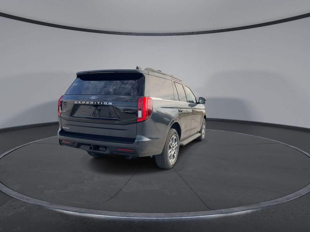 new 2026 Ford Expedition car, priced at $69,582
