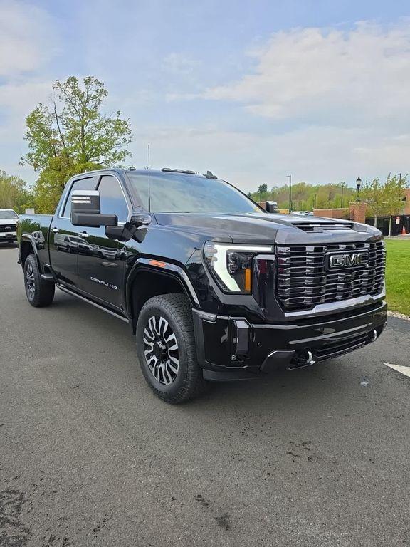 used 2024 GMC Sierra 2500 car, priced at $84,900