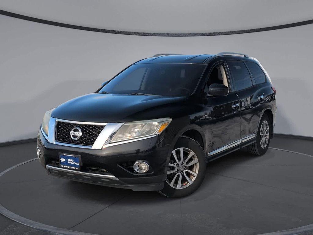 used 2016 Nissan Pathfinder car, priced at $13,785