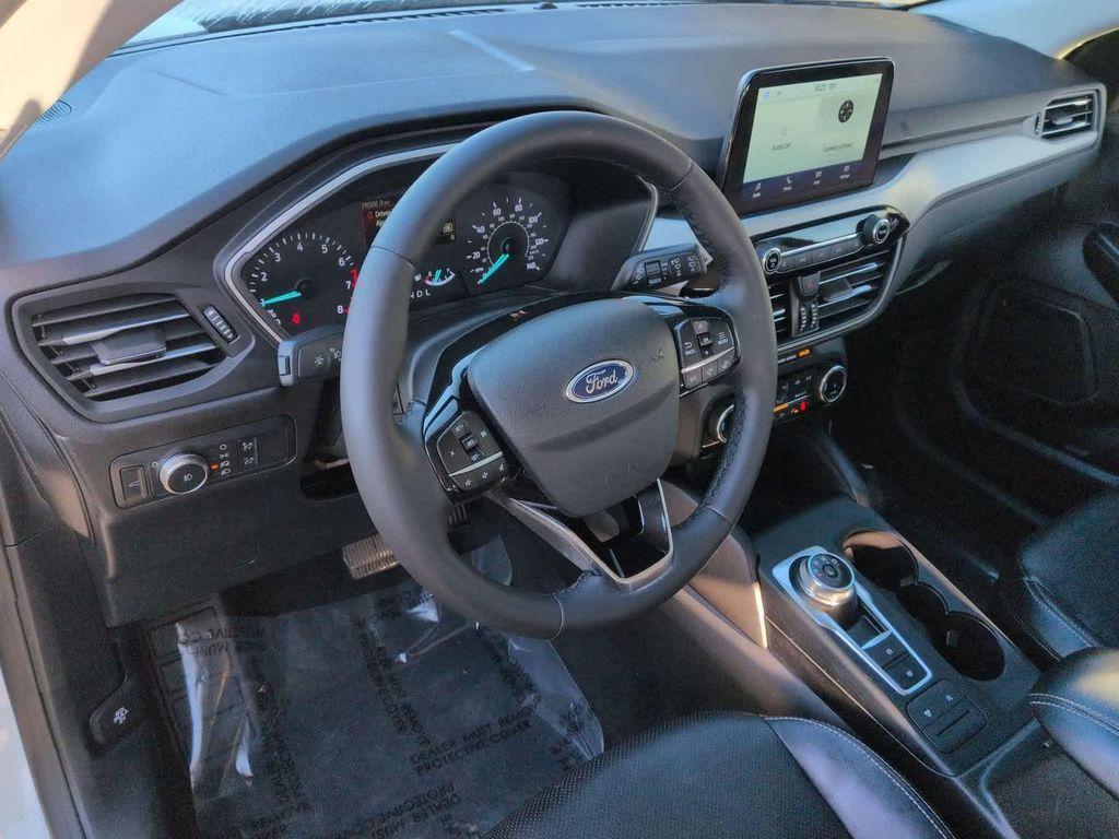 used 2022 Ford Escape car, priced at $22,000