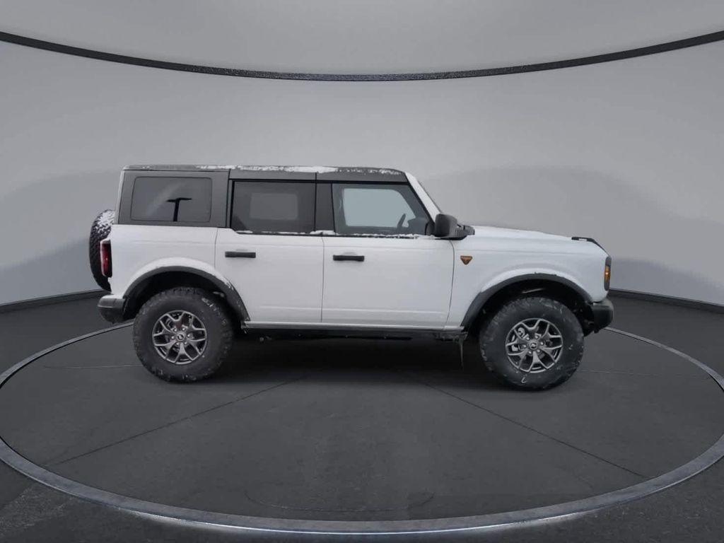 new 2025 Ford Bronco car, priced at $53,513
