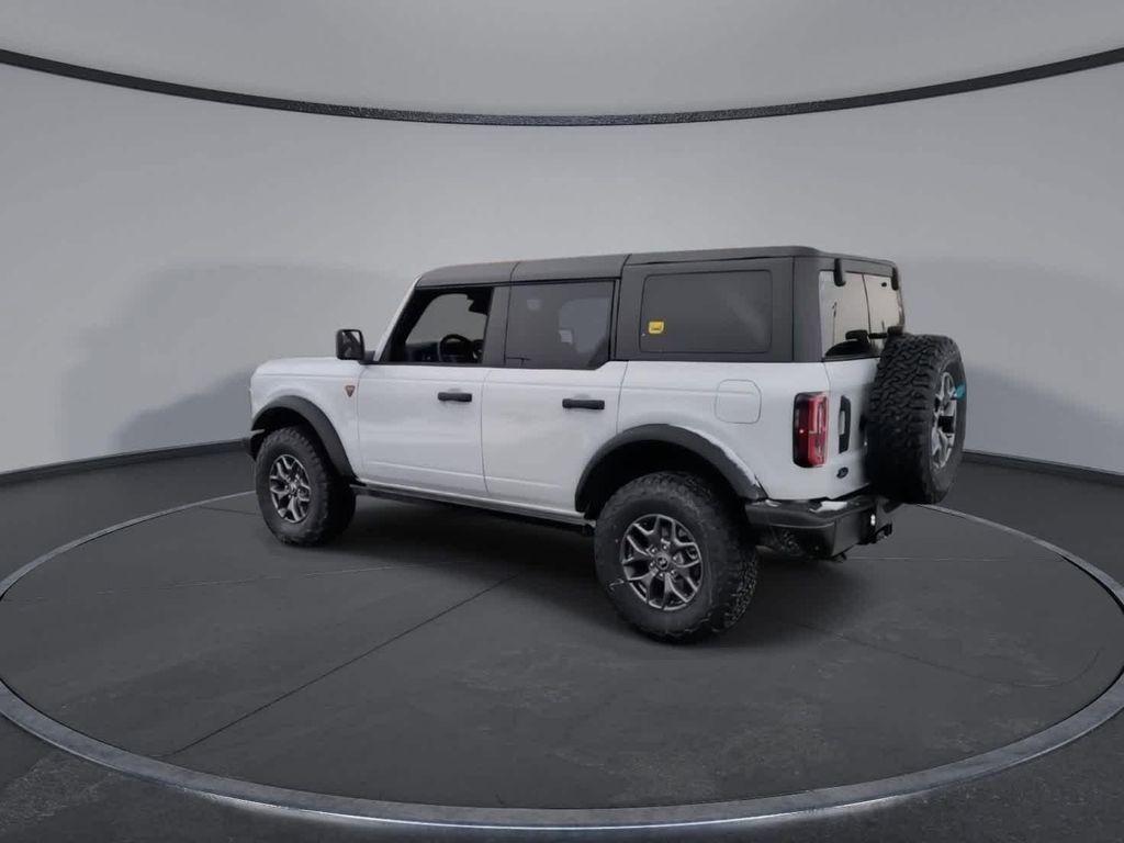 new 2025 Ford Bronco car, priced at $53,513