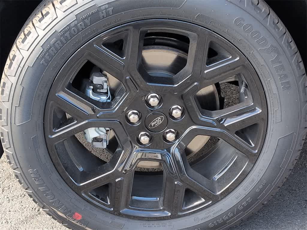 new 2025 Ford Maverick car, priced at $36,385