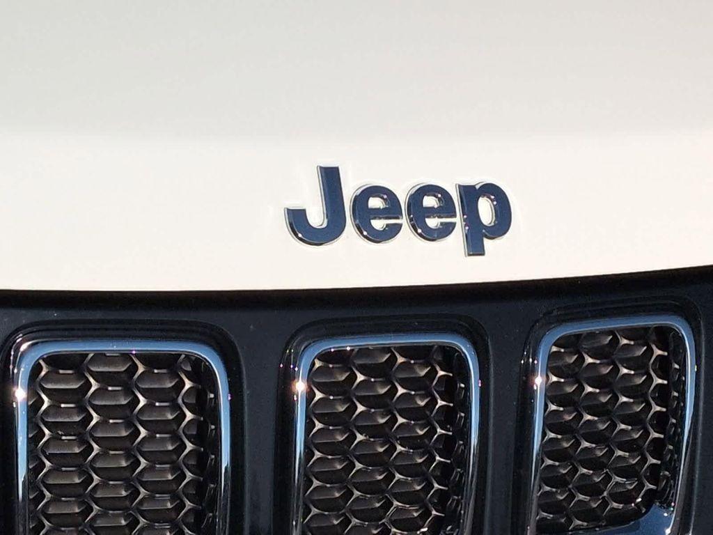 used 2018 Jeep Compass car, priced at $12,843