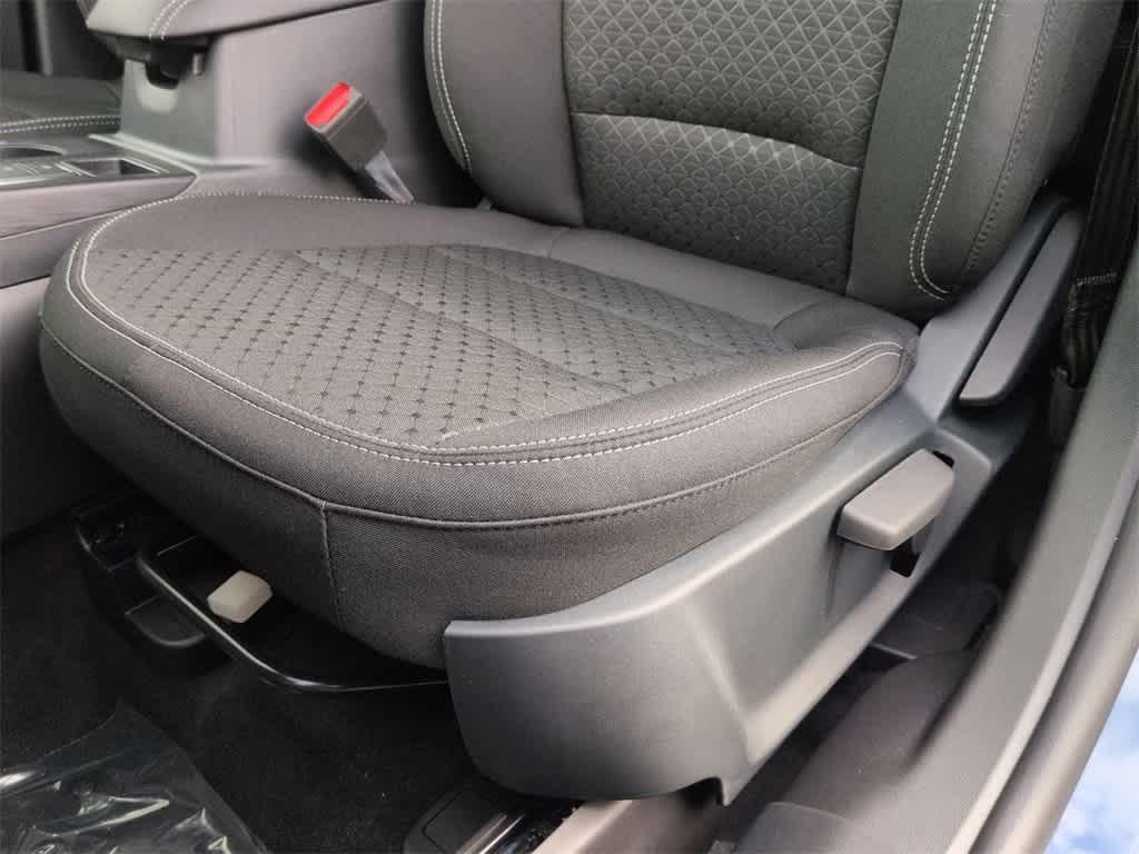 new 2025 Ford Escape car, priced at $29,988