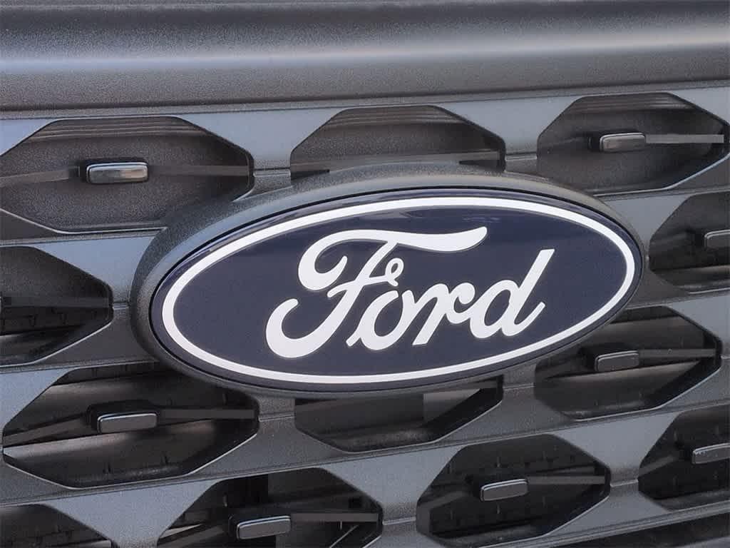 new 2025 Ford Maverick car, priced at $30,098