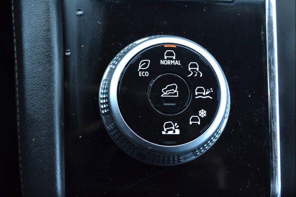 used 2024 Mitsubishi Outlander car, priced at $27,997