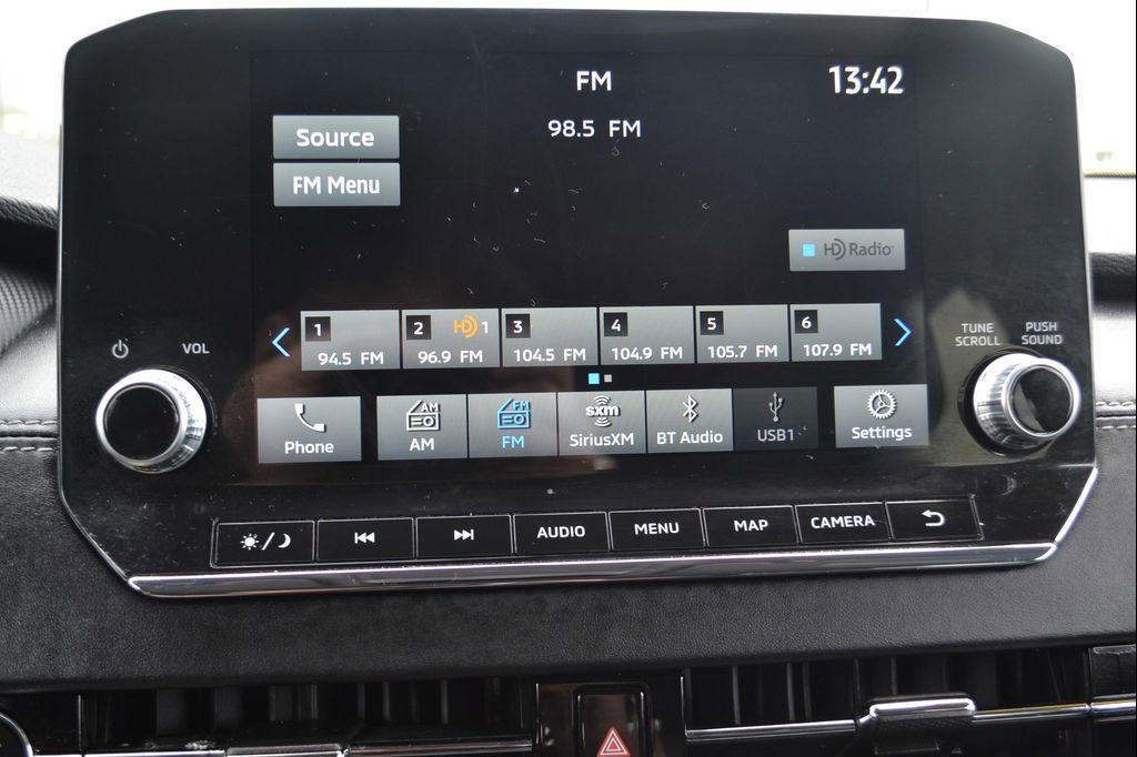 2022 Alloy Silver Metallic Mitsubishi Outlander