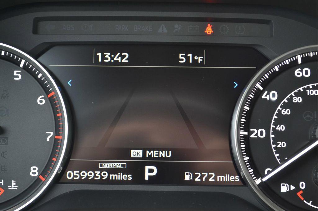 2022 Alloy Silver Metallic Mitsubishi Outlander