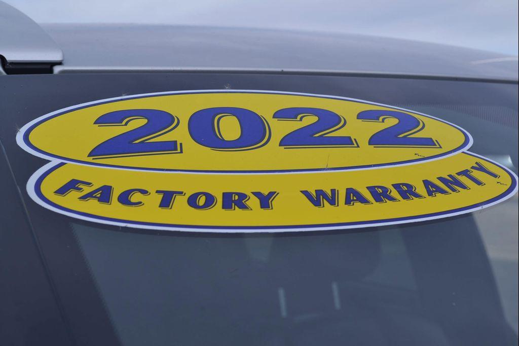 2022 Alloy Silver Metallic Mitsubishi Outlander