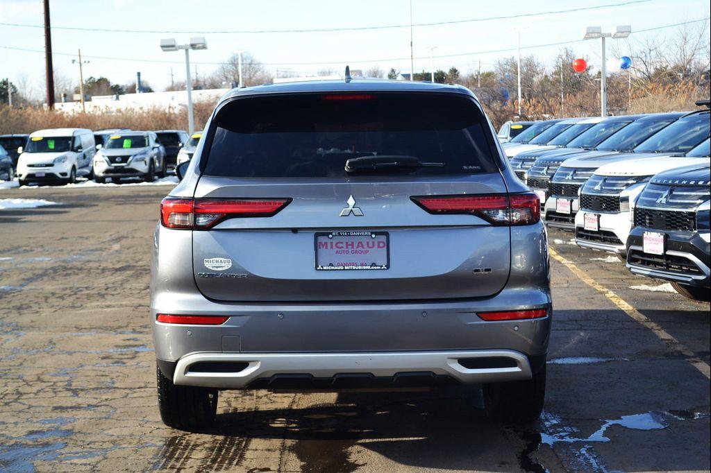 used 2023 Mitsubishi Outlander car, priced at $23,997