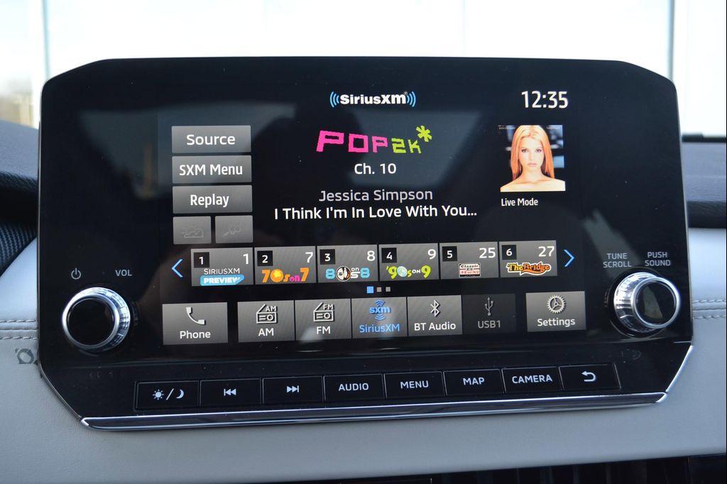 used 2024 Mitsubishi Outlander car, priced at $29,997