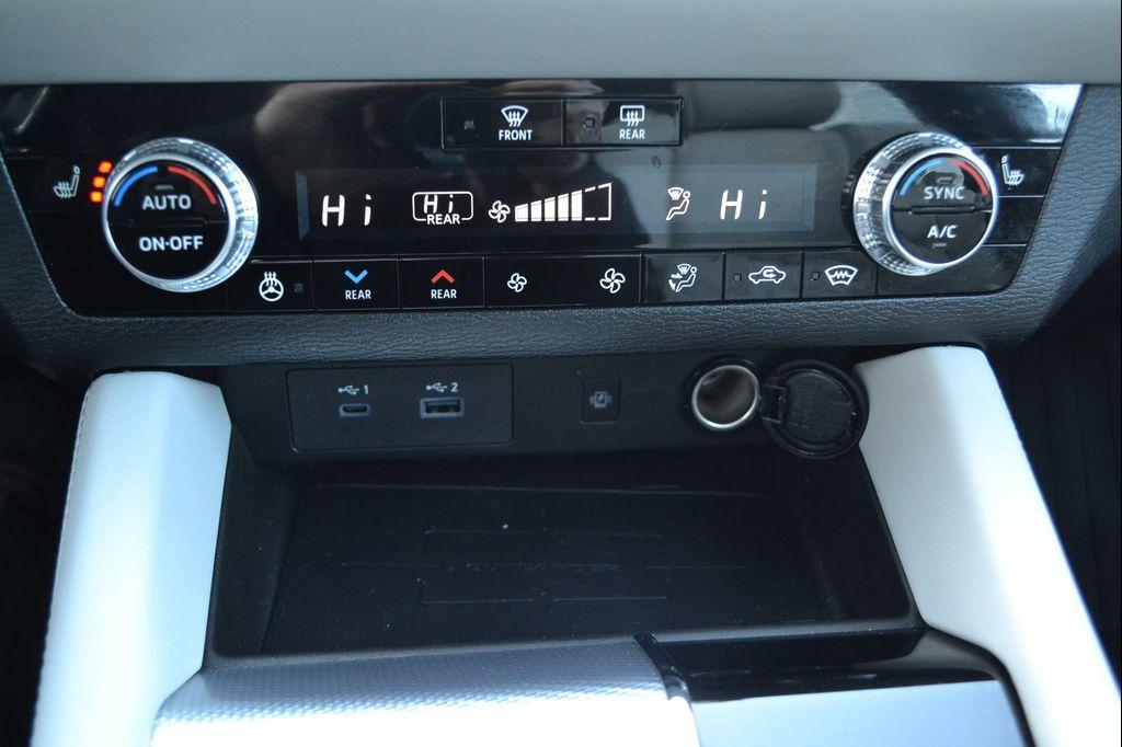 used 2024 Mitsubishi Outlander car, priced at $29,997