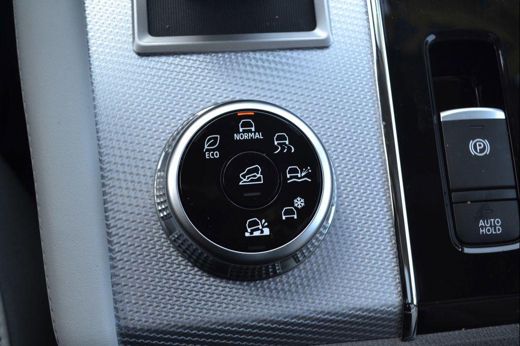 used 2024 Mitsubishi Outlander car, priced at $29,997