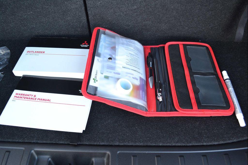 used 2024 Mitsubishi Outlander car, priced at $29,997