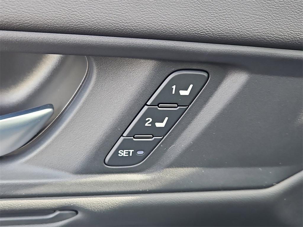 new 2025 Honda Accord Hybrid car, priced at $36,135