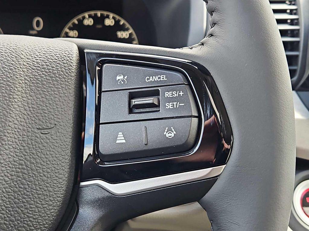 new 2026 Honda Odyssey car, priced at $44,290
