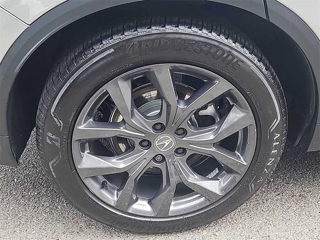 used 2024 Acura MDX car, priced at $45,387