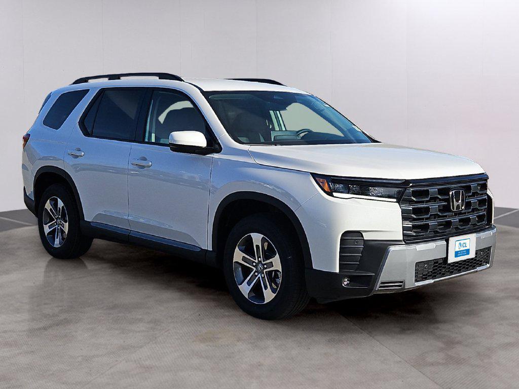 new 2026 Honda Pilot car, priced at $48,666