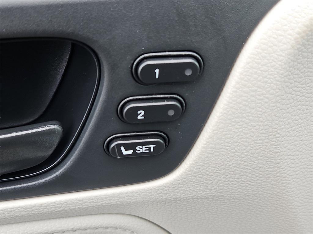 new 2026 Honda Odyssey car, priced at $44,655