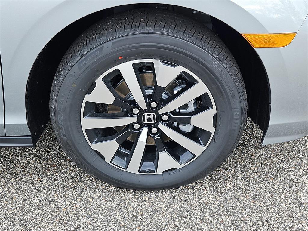 new 2026 Honda Odyssey car, priced at $44,655