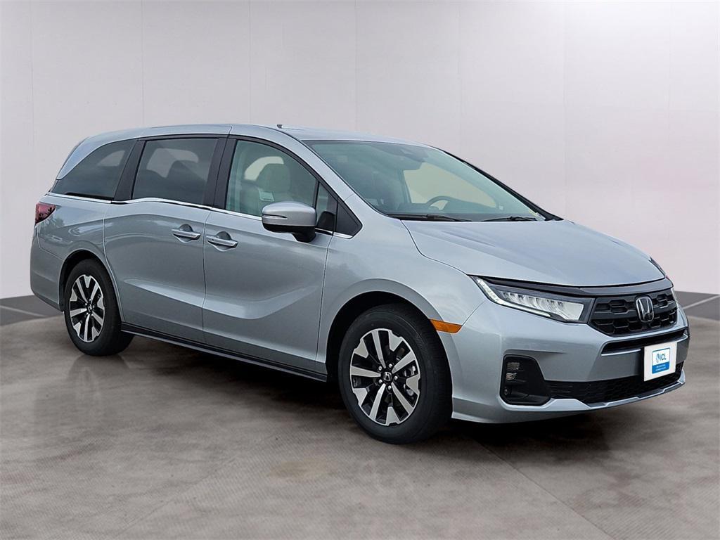 new 2026 Honda Odyssey car, priced at $44,655