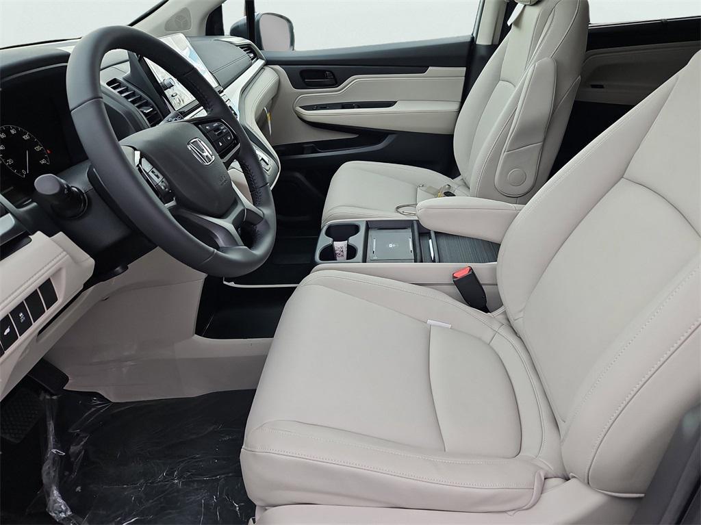 new 2026 Honda Odyssey car, priced at $44,655