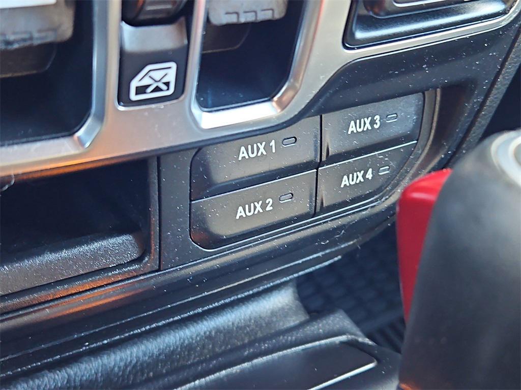 used 2019 Jeep Wrangler Unlimited car, priced at $25,787