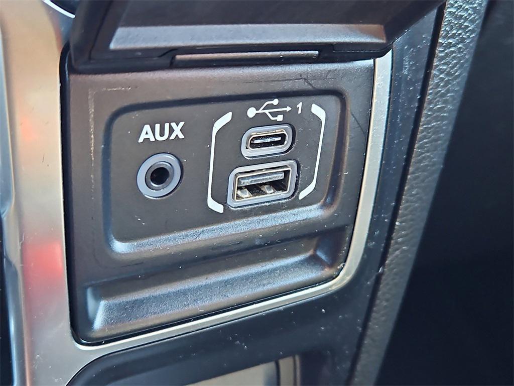 used 2019 Jeep Wrangler Unlimited car, priced at $25,787