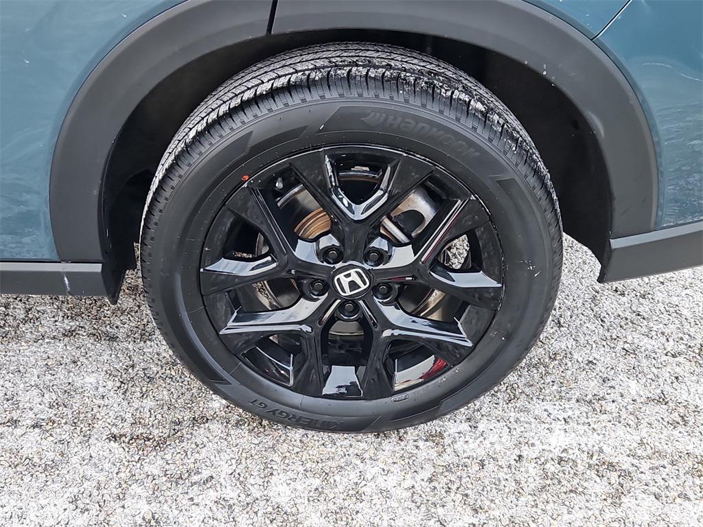 used 2024 Honda HR-V car, priced at $25,887